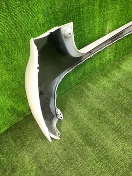 БАМПЕР НА TOYOTA YARIS KSP210