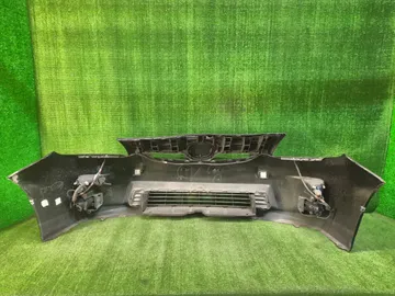 БАМПЕР НА TOYOTA PRIUS ZVW30