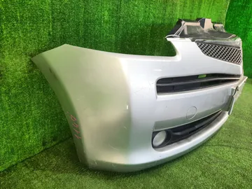 БАМПЕР НА TOYOTA RACTIS NCP100
