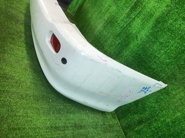 БАМПЕР НА TOYOTA IPSUM SXM10G