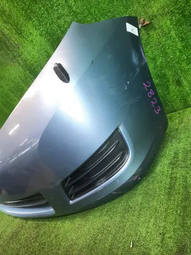 БАМПЕР НА TOYOTA ISIS ZGM10