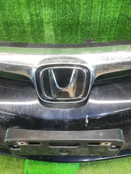 БАМПЕР НА HONDA CIVIC FD1