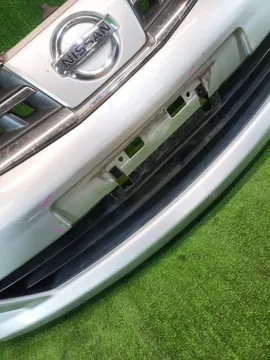 БАМПЕР НА NISSAN TIIDA C11