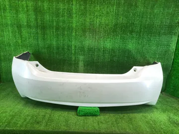 БАМПЕР НА TOYOTA PRIUS ZVW30