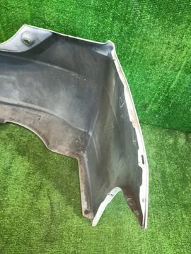 БАМПЕР НА TOYOTA PRIUS ZVW30
