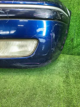 БАМПЕР НА TOYOTA PROGRES JCG10