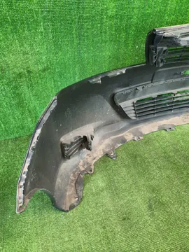 БАМПЕР НА TOYOTA VITZ KSP130