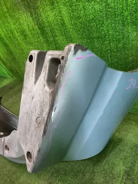 БАМПЕР НА TOYOTA PRIUS ZVW30