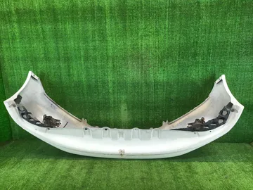 БАМПЕР НА HONDA STREAM RN8