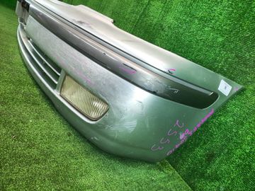 БАМПЕР НА TOYOTA PROGRES JCG10