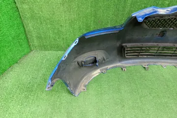 БАМПЕР НА TOYOTA VITZ SCP90