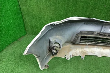 БАМПЕР НА TOYOTA COROLLA FIELDER NZE164G