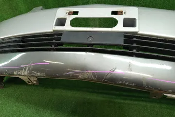 БАМПЕР НА MITSUBISHI DION CR9W