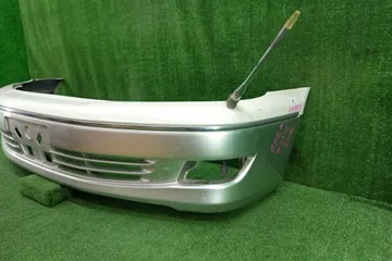 БАМПЕР НА TOYOTA VISTA SV50