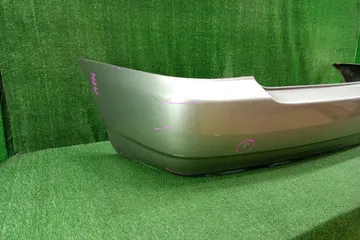 БАМПЕР НА TOYOTA COROLLA NZE121
