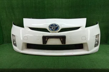 БАМПЕР НА TOYOTA PRIUS ZVW30