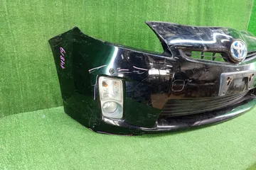 БАМПЕР НА TOYOTA PRIUS ZVW30