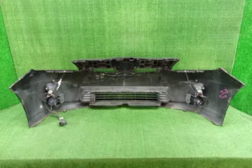 БАМПЕР НА TOYOTA PRIUS ZVW30