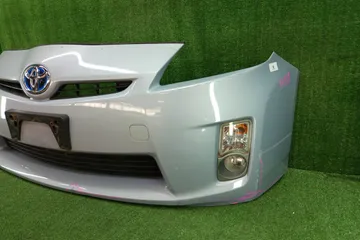 БАМПЕР НА TOYOTA PRIUS ZVW30