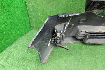 БАМПЕР НА TOYOTA PRIUS ZVW30