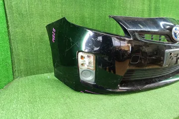 БАМПЕР НА TOYOTA PRIUS ZVW30