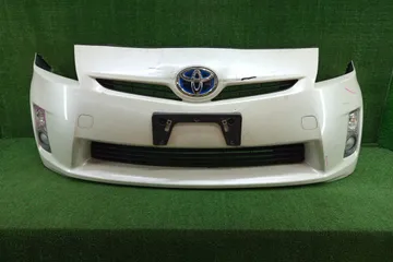 БАМПЕР НА TOYOTA PRIUS ZVW30