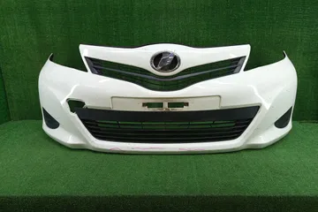 БАМПЕР НА TOYOTA VITZ KSP130