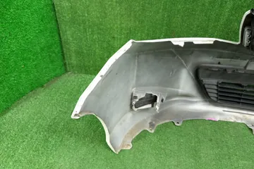 БАМПЕР НА TOYOTA VITZ KSP130