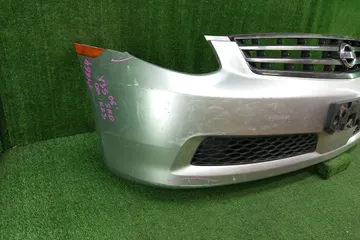 БАМПЕР НА NISSAN SKYLINE V35