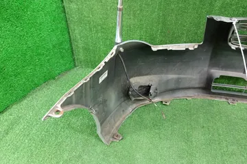 БАМПЕР НА TOYOTA COROLLA  AXIO NZE141