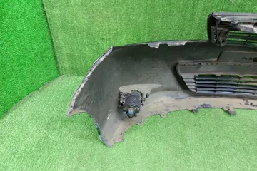 БАМПЕР НА TOYOTA VITZ KSP130