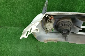 БАМПЕР НА TOYOTA CAMI J122E