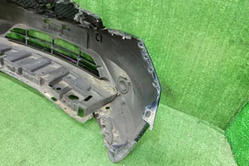 БАМПЕР НА NISSAN NOTE E12