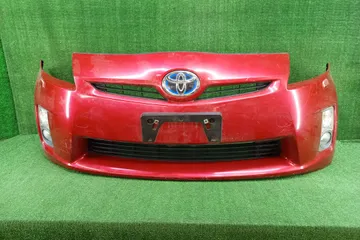 БАМПЕР НА TOYOTA PRIUS ZVW30