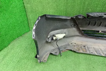 БАМПЕР НА HONDA INSIGHT ZE2