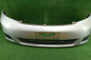 БАМПЕР НА TOYOTA ISIS ZNM10G