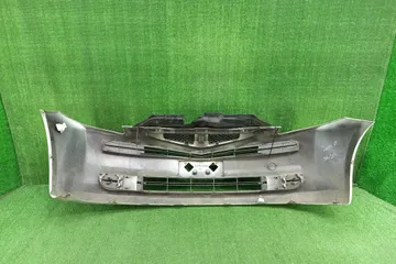БАМПЕР НА TOYOTA RACTIS NCP100