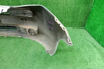 БАМПЕР НА TOYOTA RACTIS NCP100