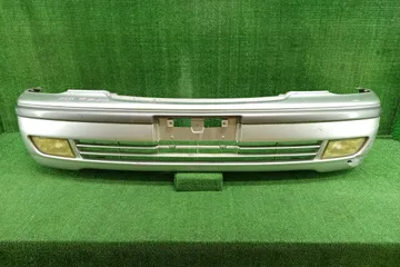 БАМПЕР НА TOYOTA PROGRES JCG11