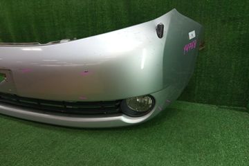 БАМПЕР НА TOYOTA ISIS ZNM10G