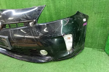 БАМПЕР НА TOYOTA PRIUS ZVW30