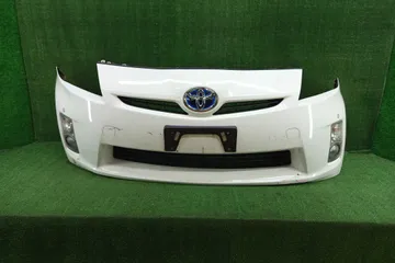 БАМПЕР НА TOYOTA PRIUS ZVW30
