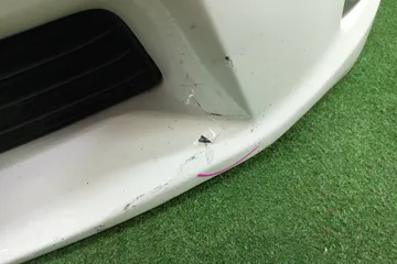 БАМПЕР НА TOYOTA PRIUS ZVW30