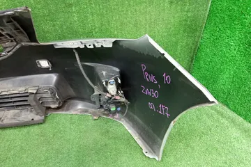 БАМПЕР НА TOYOTA PRIUS ZVW30