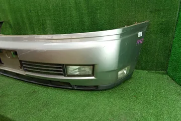 БАМПЕР НА NISSAN CEDRIC HY34