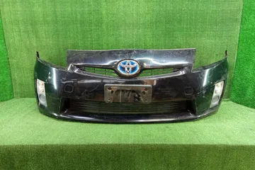 БАМПЕР НА TOYOTA PRIUS ZVW30