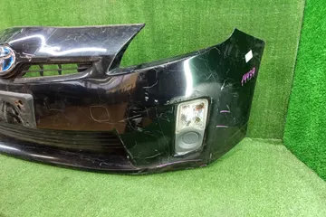БАМПЕР НА TOYOTA PRIUS ZVW30