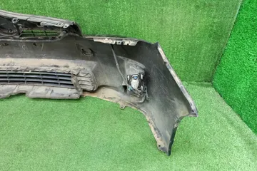 БАМПЕР НА TOYOTA PRIUS ZVW30