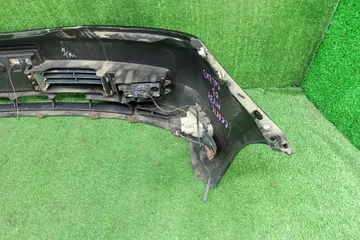 БАМПЕР НА NISSAN CEDRIC HY34