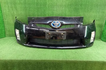БАМПЕР НА TOYOTA PRIUS ZVW30